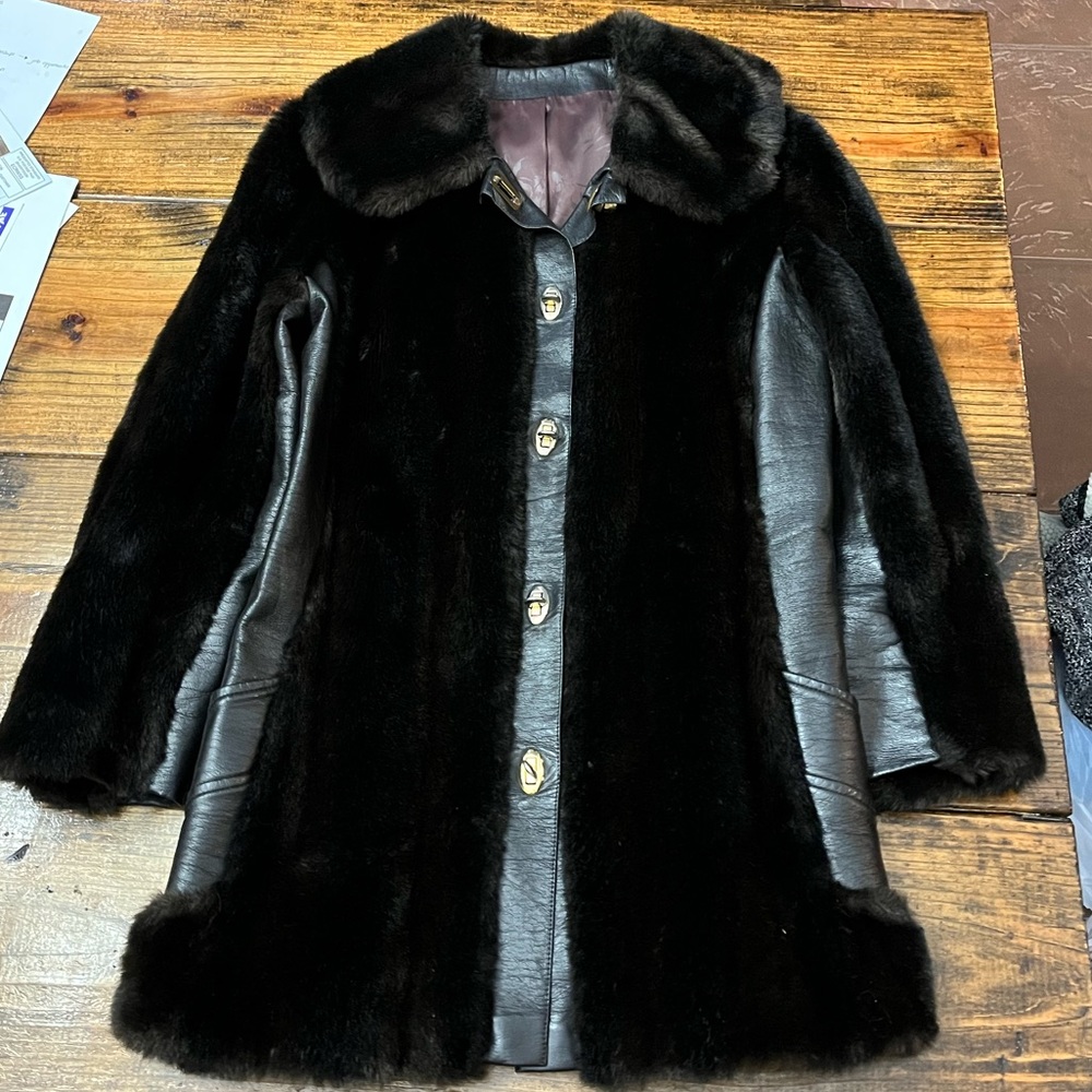 Beautiful fur and leather vintage coat.